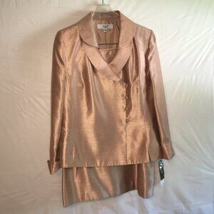 NWT Le Suit Essentials 2 PC Gold Skirt & Jacket Size 8